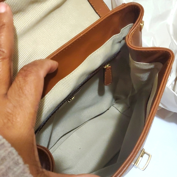 Radley London Medium Sandler Camel Street Flapover Backpack - Picture 11 of 12